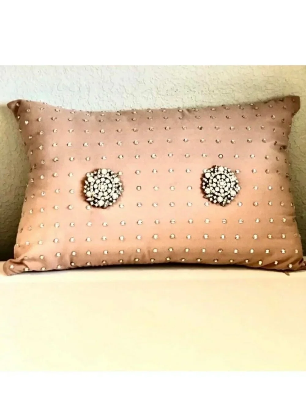 NWT ALEXANDRA'S ACCENTS Jewel Encrusted Brooches Boudoir Accent Pillow 16